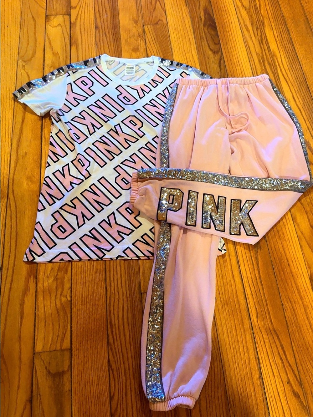 PINK VS Bling Sequin Set NWT XS Oversized Joggers Tee HTF